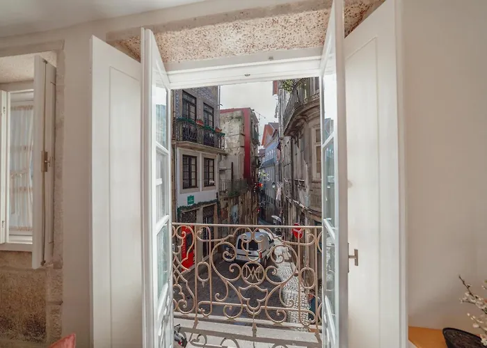 River Eyes At Πόρτο