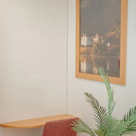 Apartment River Eyes At *